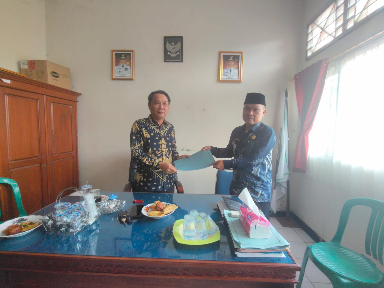 RESMI! UJANG SYAFIRI GANTIKAN JUNAIDI SEBAGAI KADIS DLH KAUR, SERTIJAB BERLANGSUNG HIDMAT